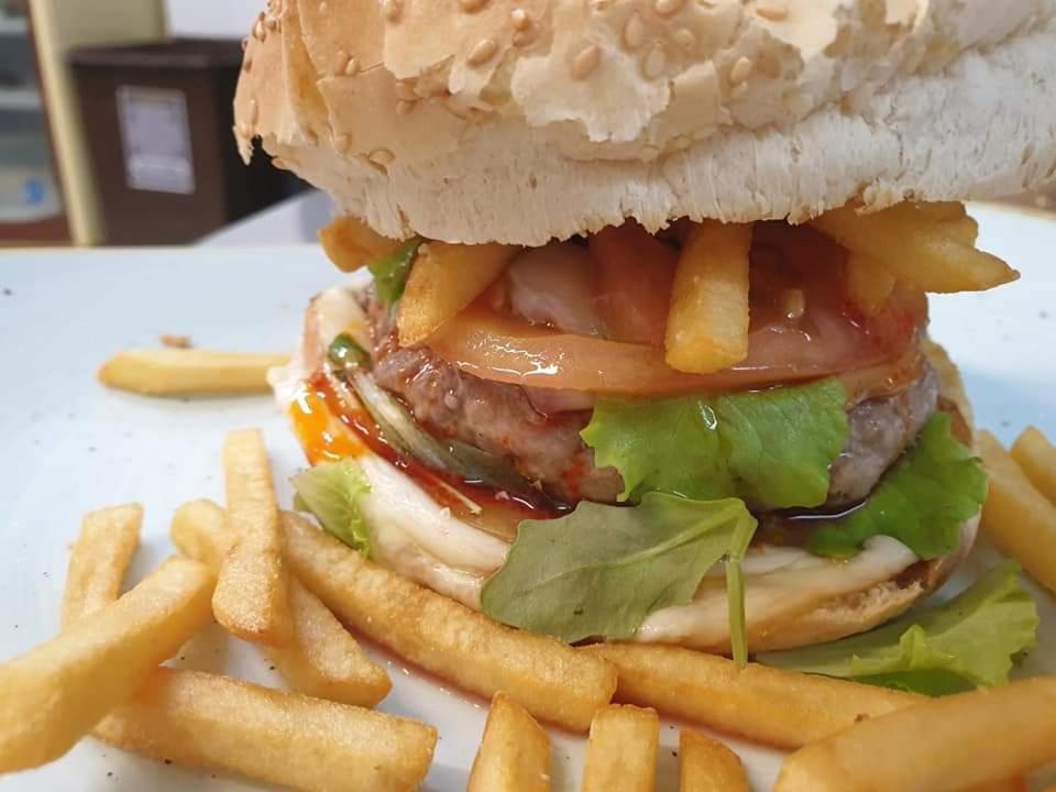 Relais Black Horse Millesimo エクステリア 写真