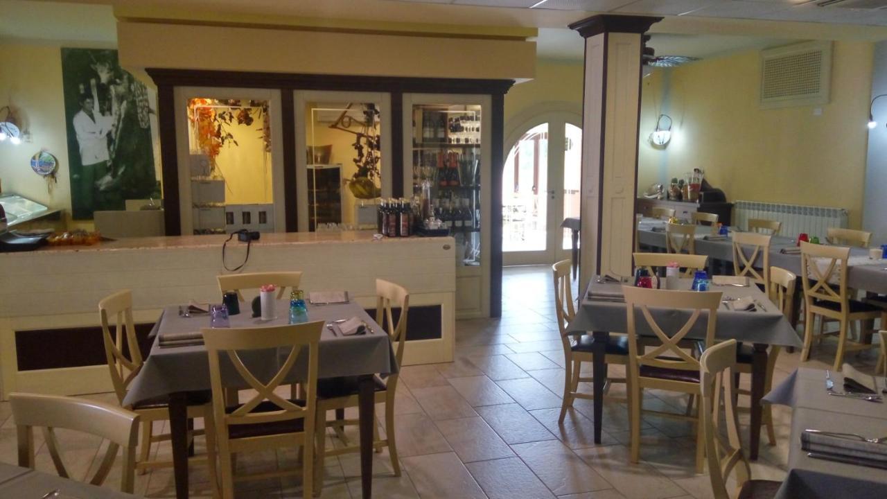 Relais Black Horse Millesimo エクステリア 写真