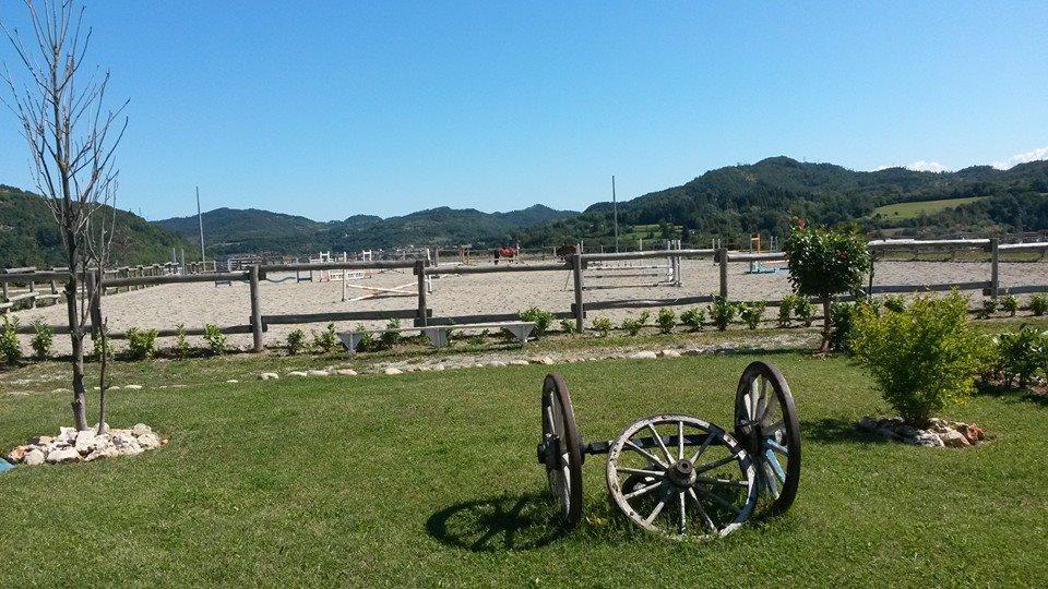 Relais Black Horse Millesimo エクステリア 写真