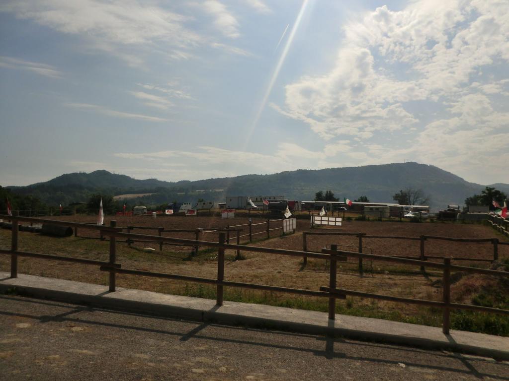 Relais Black Horse Millesimo エクステリア 写真